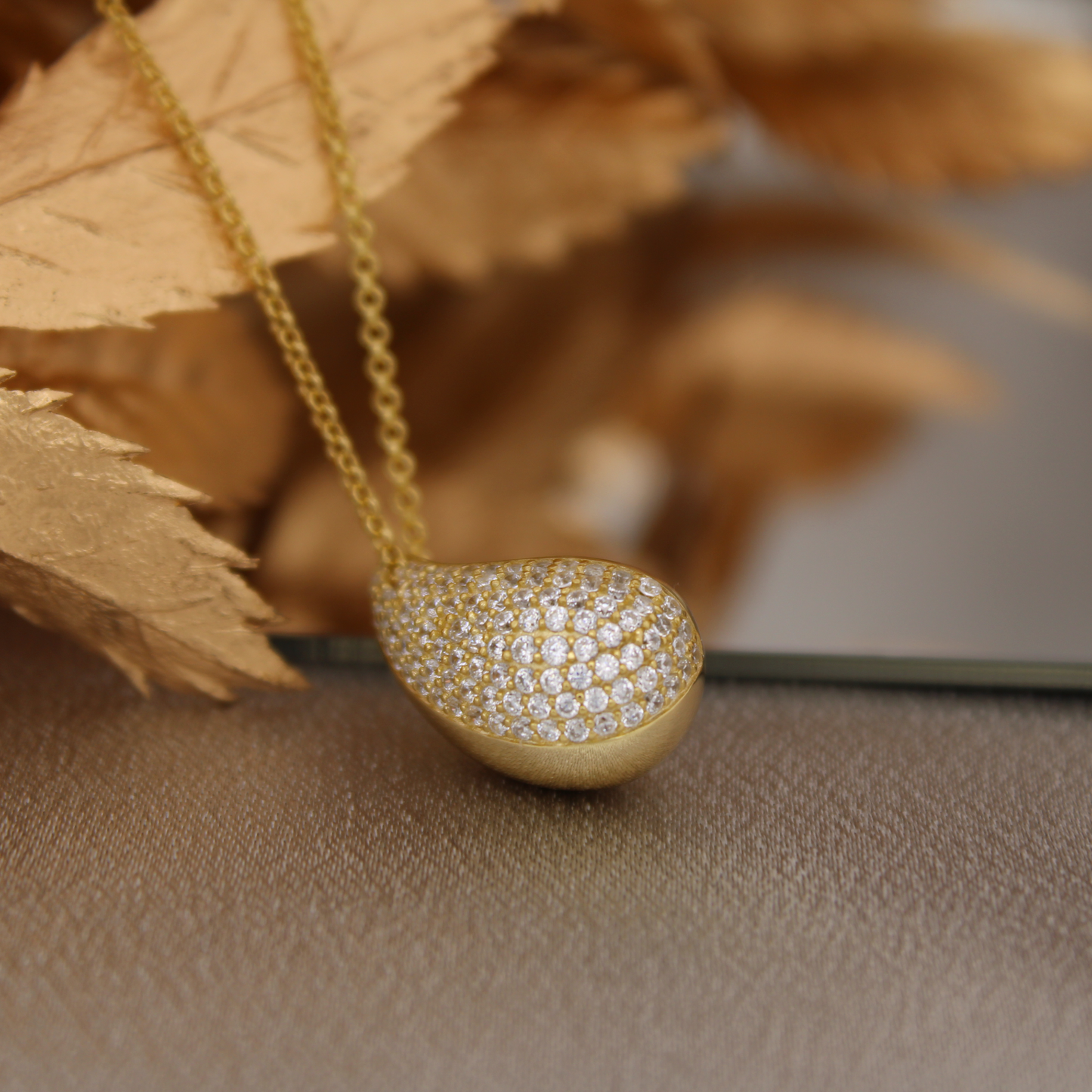 Golden Teardrop Pendant Necklace