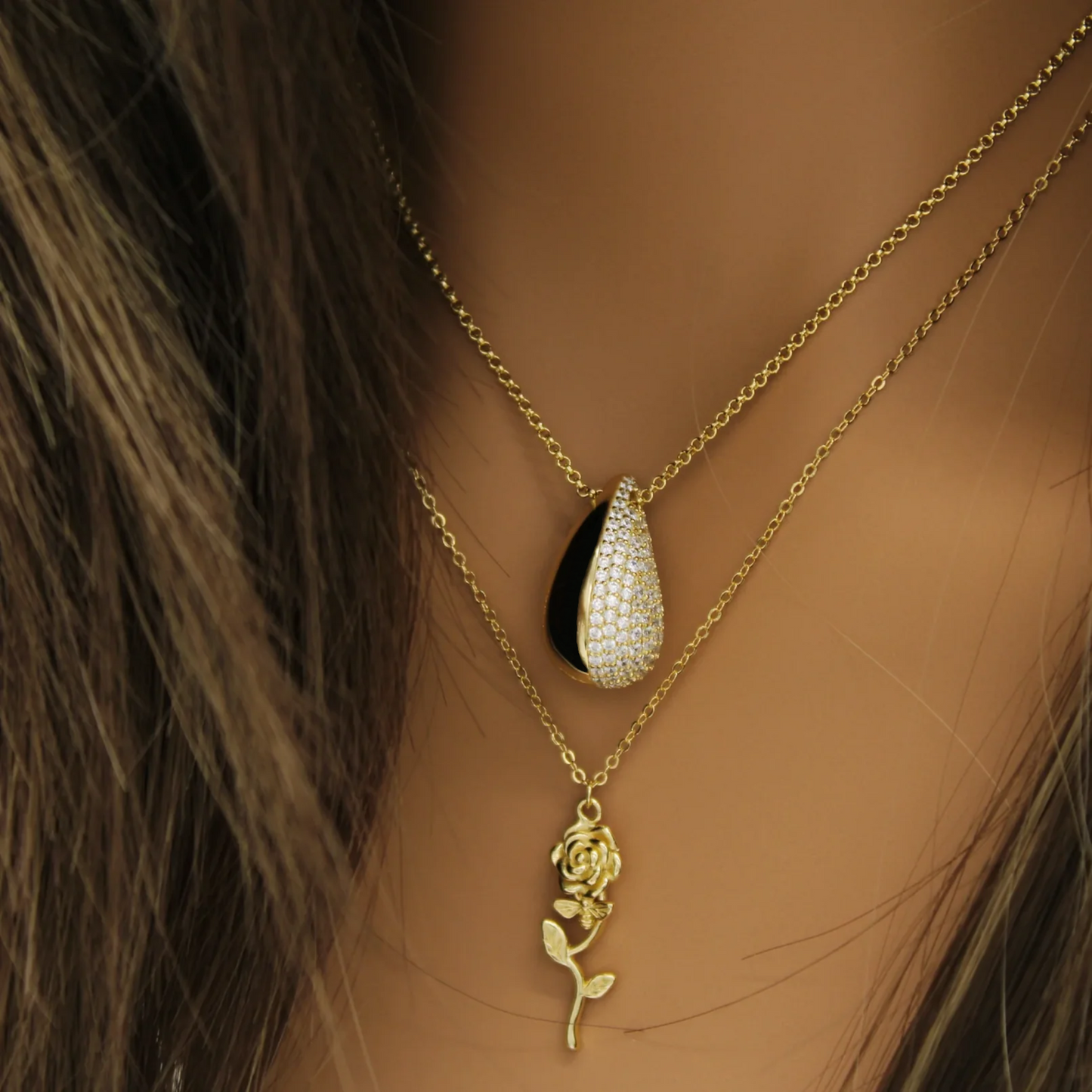 Golden Teardrop Pendant Necklace