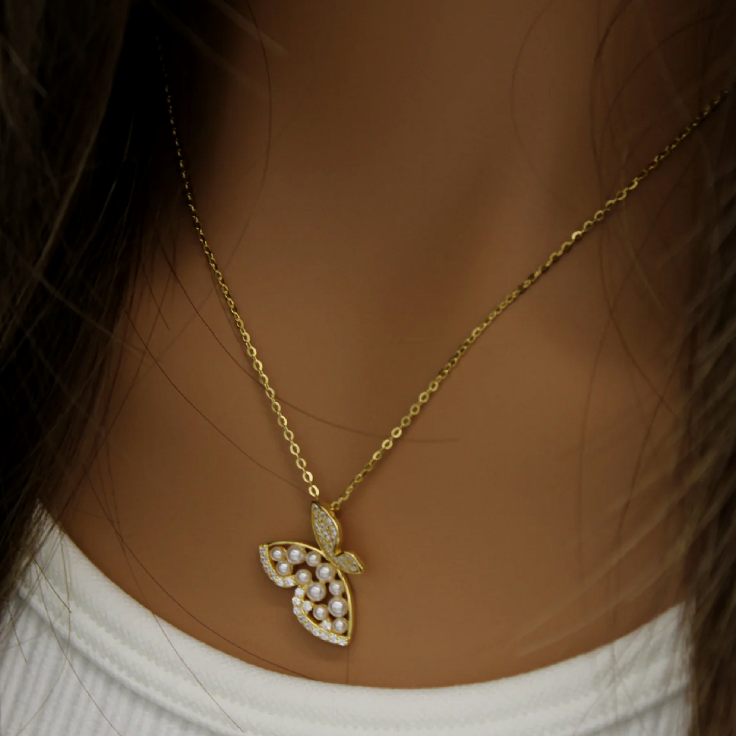 Wings of Pearl Necklace